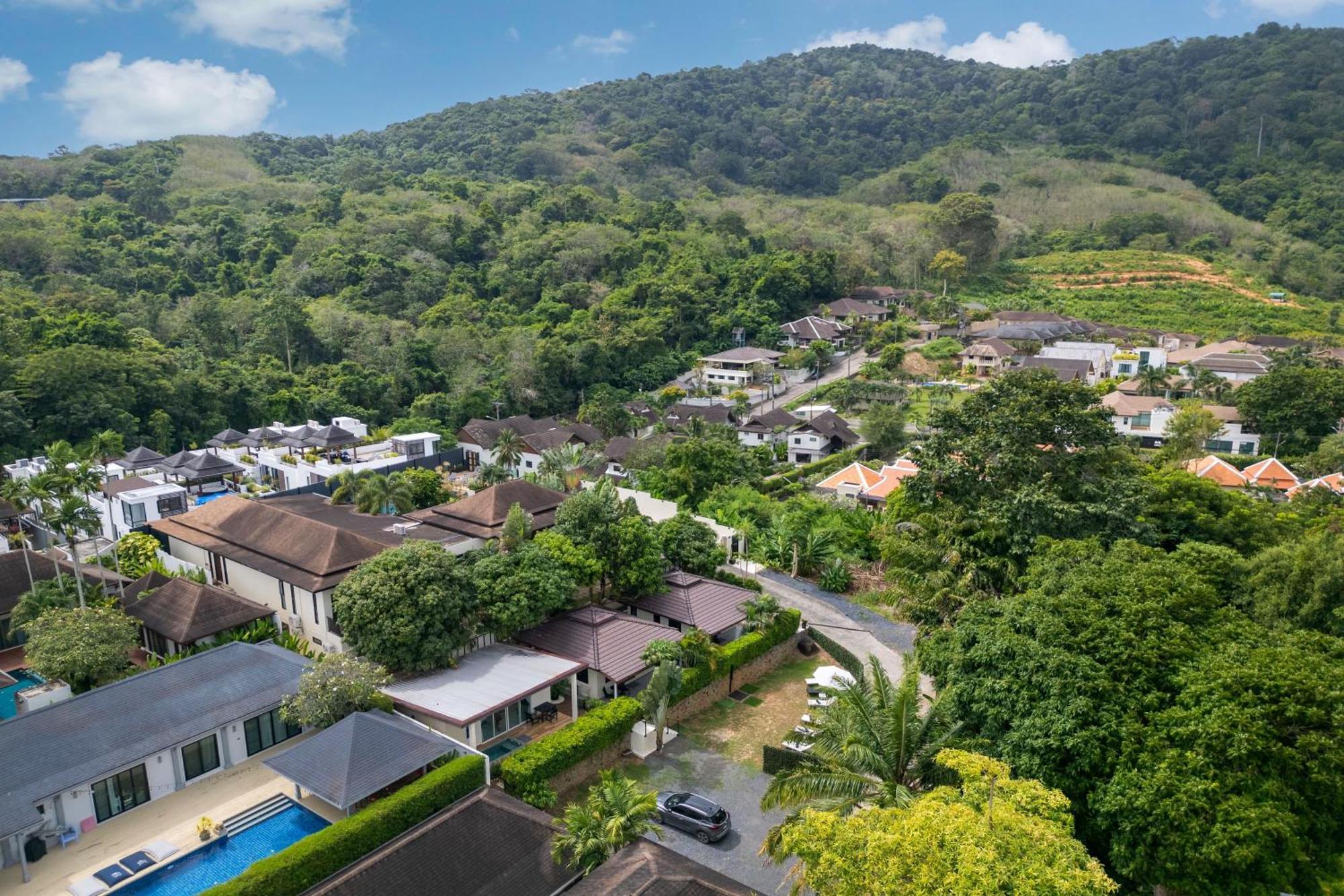 Oxavia Garden Oasis In Nai Harn - Your Private Tropical Garden With 3 Cabins And Jacuzzi Rawai Экстерьер фото